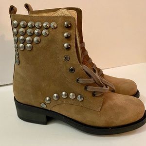 RENVY Studded Suede Boot Smokey 7.5 Women